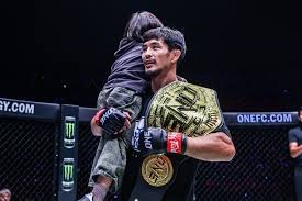 这队的高位逼抢太窒息了